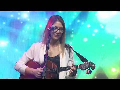 Ivica Pepelko i Cure Iz CEntra - Hvala ti Bože za ovaj dan