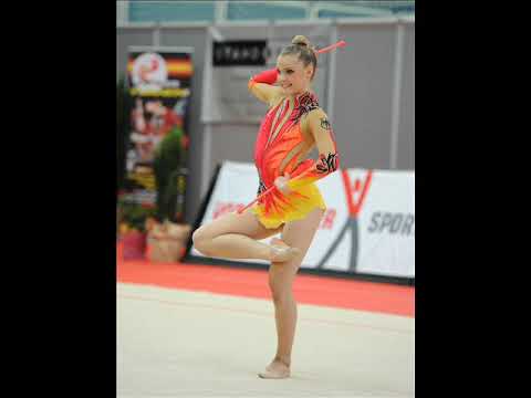 Laura Jung - Clubs 2011/2012 - Music