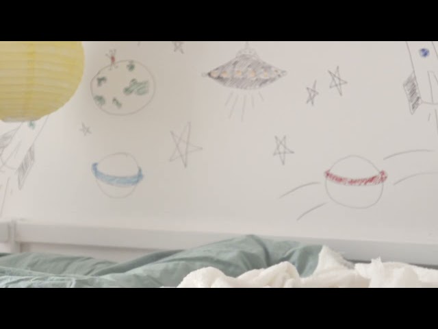 Vidéo teaser pour Space Room - junior bed w. spare bed
