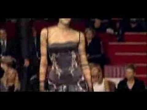 Alexander McQueen Spring/Summer 2007 - Part 1