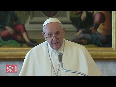 Papa Francesco: «In tempi di pandemia non si deve fare il don Abbondio»