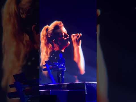 Kelly Clarkson 08/02/23