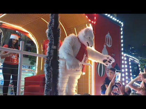 CARAVANA ILUMINADA DE NATAL COCA-COLA - Águas Claras - COCA-COLA CHRISTMAS LIGHTED CARAVAN