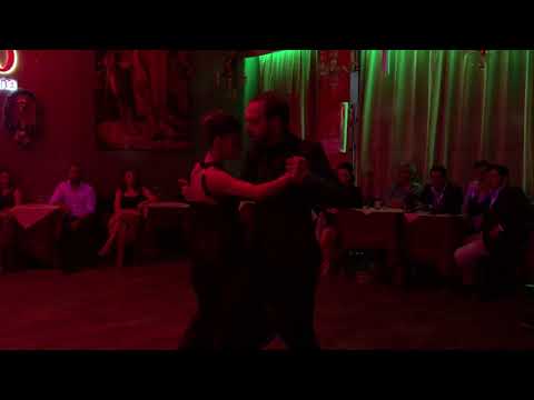 Leonel Di Cocco y Carolina Giannini - Besos Brujos, Maria Graña y Pablo Estigarribia