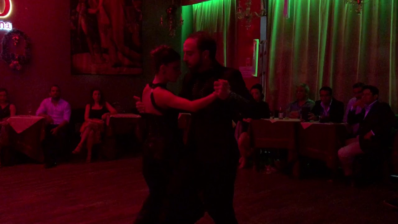 Leonel Di Cocco y Carolina Giannini - Besos Brujos, Maria Graña y Pablo Estigarribia