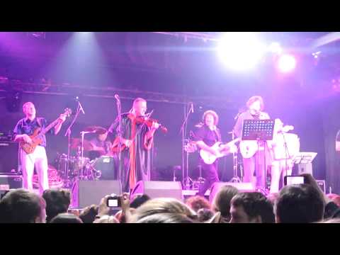 Emir Kusturica & The No Smoking Orchestra - Unza Unza Time (LIVE)