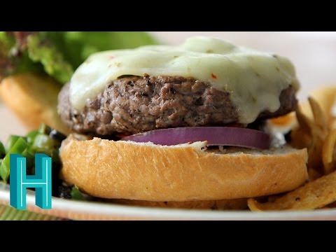 スパイシーセラーノバーガーの作り方｜バド＆バーガー（スポンサード）｜ヒラクッキング (How to Make Spicy Serrano Burgers |  Bud & Burgers (Sponsored) | Hilah Cooking)