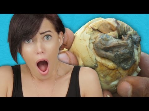 Americans Try Balut (Duck Embryo)