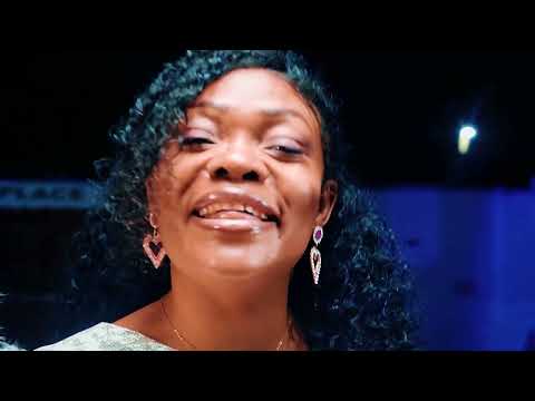 Vydal feat lyna je suis béni  ( Director  Mr Red )