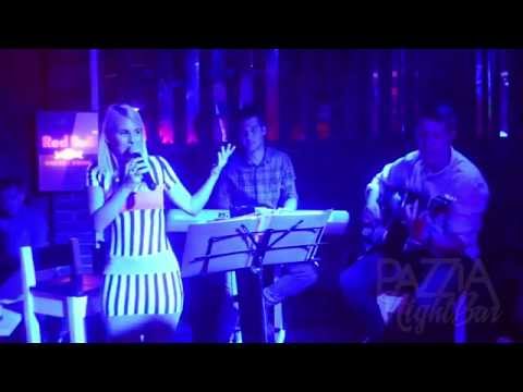 Sara Reljić Live @ PaZZia / Dino Merlin - Ja potpuno trijezan umirem (cover)