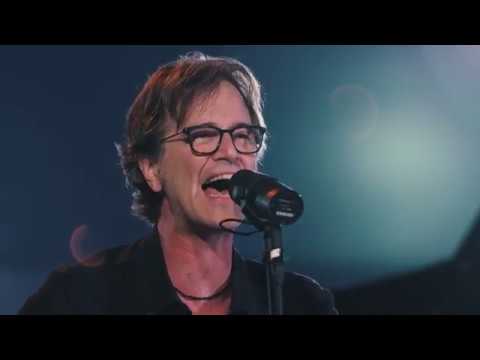 Dan Wilson - "Not Ready To Make Nice" (Live from YouTube)