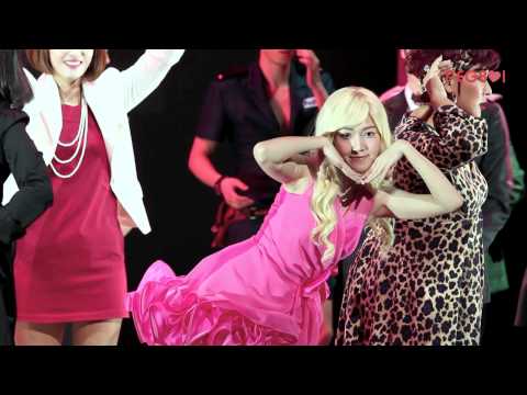 130123 Jessica - Legally Blonde Curtain Call