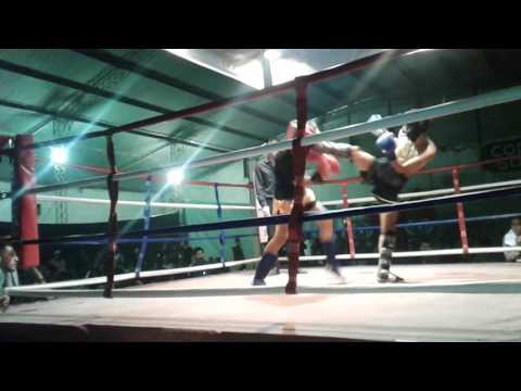 Mi hermano  pelea 😊