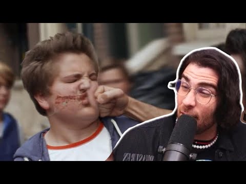 Hasanabi Reacts To: Always Sunny In Philadelphia, Charlie And Mac Beat Up the Kids  | hasanabi