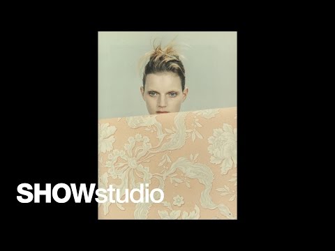 download lagu mp3 mp4 Guinevere Van Seenus, download lagu Guinevere Van Seenus gratis, unduh video klip Guinevere Van Seenus