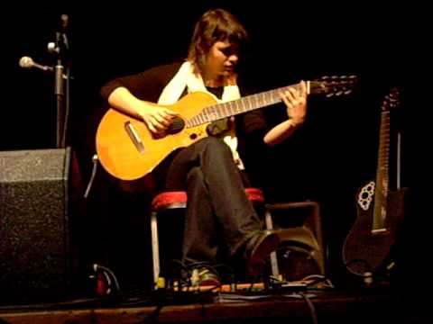 Kaki King at Mississippi Studios 3/10/11 imitates old popsicle man on "Family Guy"