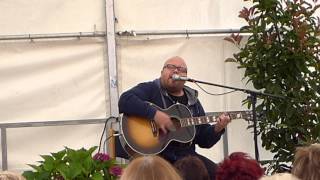 Andreas Kümmert - Up to my neck in you (AC/DC)