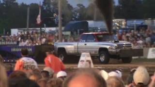 preview picture of video 'Full Pull Productions, Canfield Fair, Ohio, 9/5/09, RWYB/ Pro-Stock Diesel combined class'
