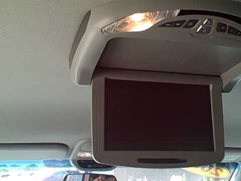 Here's our 2005 Sienna LE and our 2006 Sienna XLE