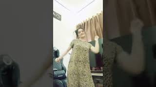 Download lagu Putri Nia Transparent Clothes mp3