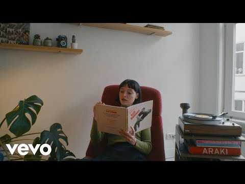 Stella Donnelly - Old Man