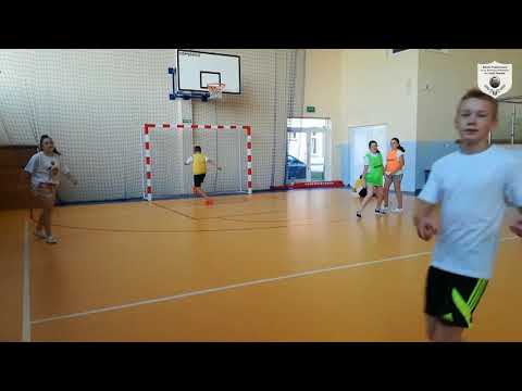 Lisie Jamy na sportowo -  Mała szkoła, wielka SERCEM!