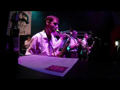 Gentlemen´s Club - Gentlemen's Club [ska] - Tour de Plzeň feat. Kníry (Official vid