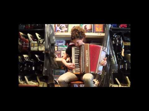 Certified Pre-Owned Weltmeister Monte Natur Helikon MMM 72 $2499