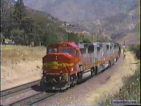 Classic Railroad Series 778 = Santa Fe on Cajon Pass 1991.