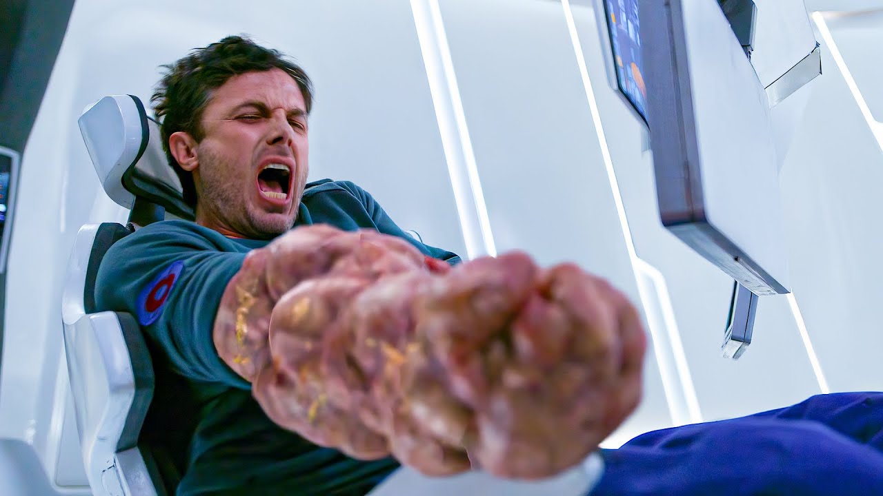 Astronauts Start Experiencing Strange Things While in Deep Space