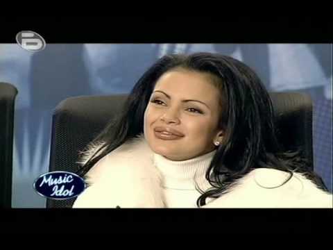 Music idol Bulgaria 3 Maria funny pop folk singer with "sexy" lips