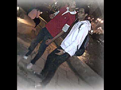 La7zeT skooT ya Den omy a7a +18