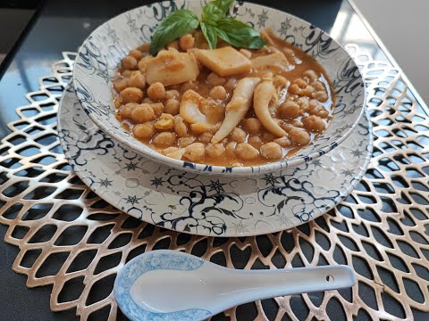 Garbanzos con chocos