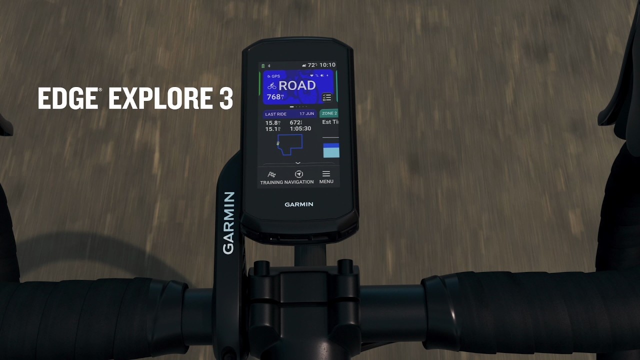 Kadr z filmu przedstawiający komputer rowerowy Garmin Edge