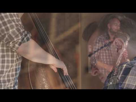 en en en + Johan Lindström