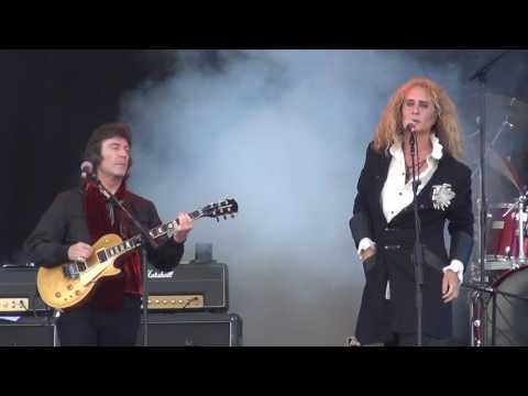 The Steve Hackett Band Debut from Nad Sylvan Isle Of Wight 2012