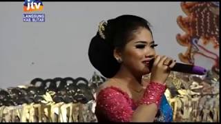 Download lagu Wayang Kulit Dalam Rangka Bersih Desa Jati Kec. Udanawu Kab. Blitar Seg 3 mp3
