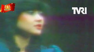 Download lagu Disini Aku Menangis ~ Nia Astarina mp3 Download lagu Disini Aku Menangis ~ Nia Astarina mp3