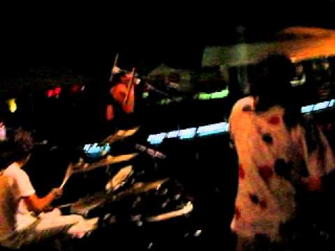 Nonzeta e Mr Vacca (Stile 2004) Soundcheck Mamamia.AVI