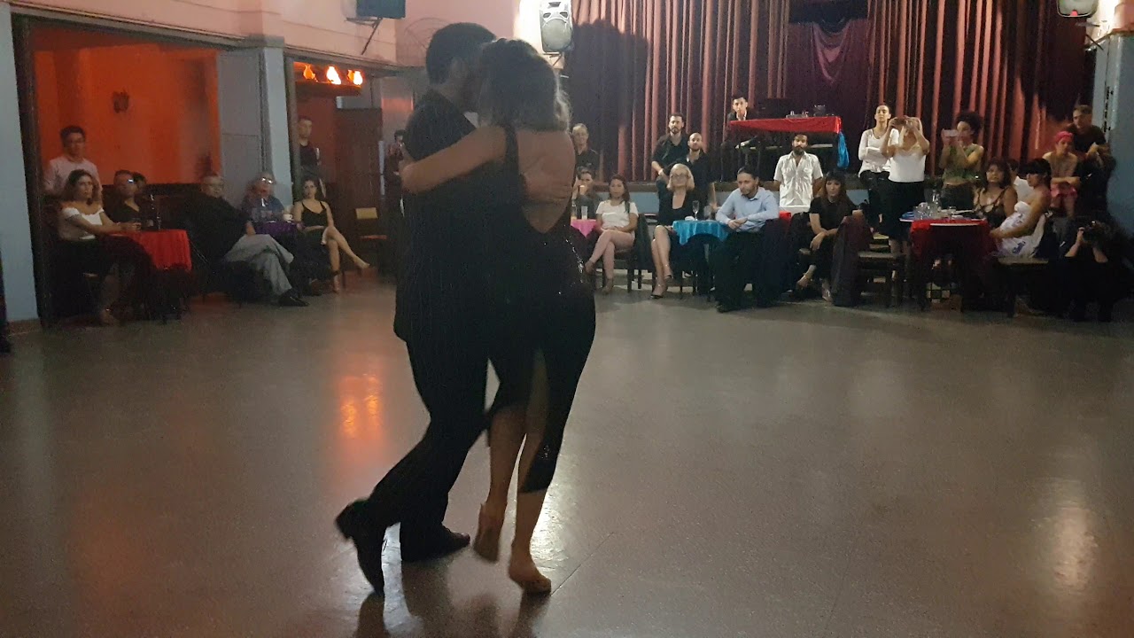 DEMIAN GARCIA y NADIA JOHNSON en Viva La Pepa! Milonga (1/4)