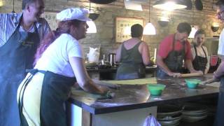 preview picture of video 'Cooking school in Italy at Casa Ombuto, Tuscany.'