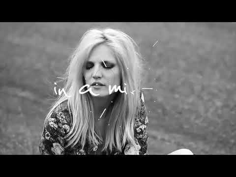 Audiosonik & Popstick - Caught in the Middle (Official Lyric Video)