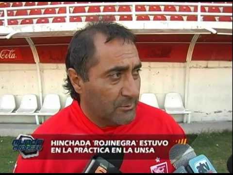 FBC Melgar recibió el apoyo de su hinchada - MUNDO DEPORTE 2012