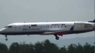 preview picture of video 'がんばろう！東北 IBEX Airlines Bombardier CRJ-200 JA03RJ LANDING KOMATSU Airport 2011.7.24'
