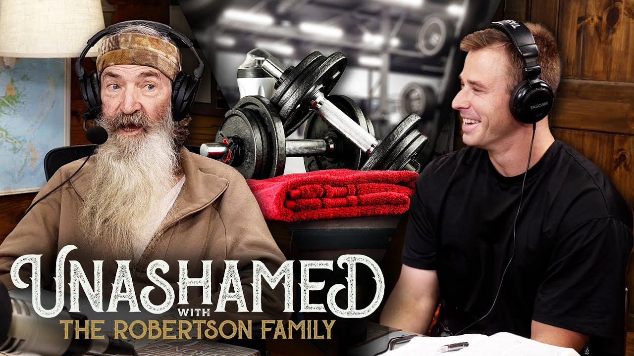 Ep 861 | Phil Has Been Secretly Working Out & Jase’s Dream-Come-True ‘Duck Dynasty’ Episode