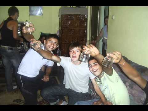 NEBUNII DIN HORGESTI