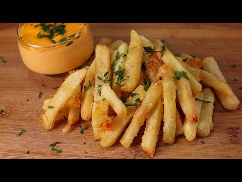 BATATAS FRITAS CROCANTES COM MOLHO DE QUEIJO CHEDDAR - COMO FAZER BATATA FRITA CROCANTE