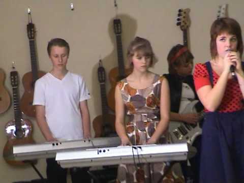 Rävlanda's Do you love me