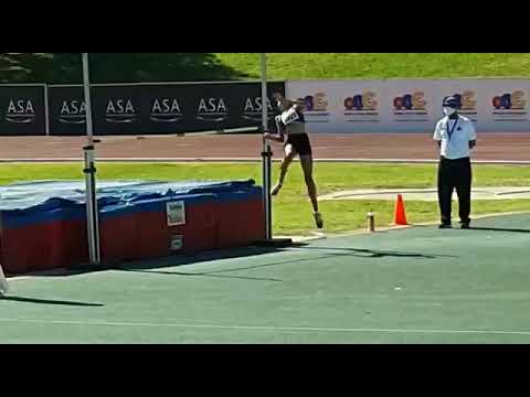 Chané Vermeulen does high jump at the South African Athletics Club Championships
