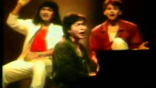 Download lagu Fariz RM & Jakarta Rhythm Section # Orang Ketiga mp3 Download lagu Fariz RM & Jakarta Rhythm Section # Orang Ketiga mp3